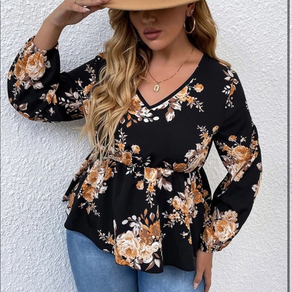 ✨3 for $35✨ Shein Black and Orange Floral Peplum Blouse